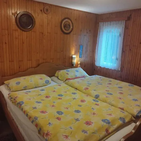 Casa vacanze In - Donauknie 35231